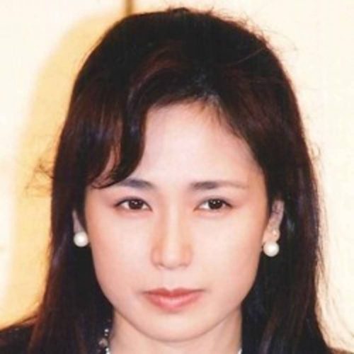 藤谷美和子の旦那・岡村俊一はどんな人？現在別居してるの？  芸能人 